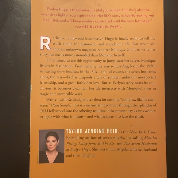 The seven husbands of Evelyn Hugo. Author: Taylor Jenkins Reid - Picture 2 of 6